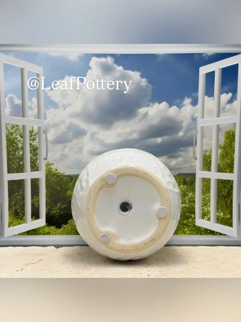 White Leaf Ceramic Planter with Drainage Hole, 5 Inch Textured Flower Pot